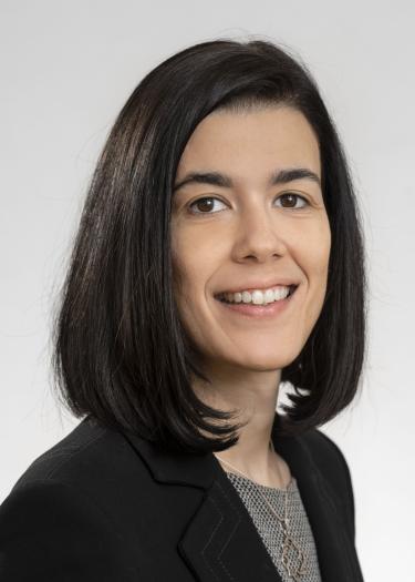 Portrait photo of Eva Blasco